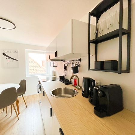 Contactless Self-Check-In - Stayhere Central City Suite 20 Graz Exteriör bild