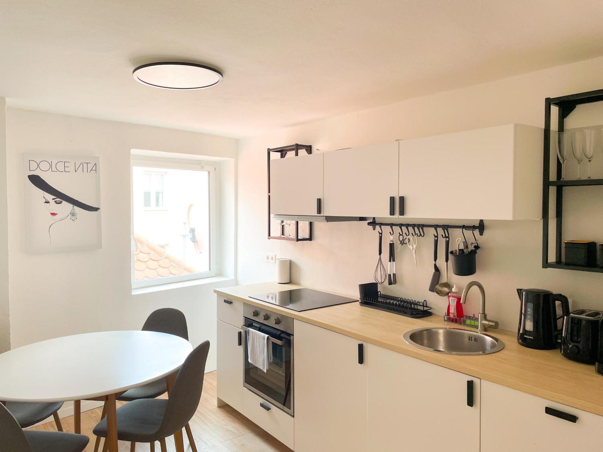 Contactless Self-Check-In - Stayhere Central City Suite 20 Graz Exteriör bild