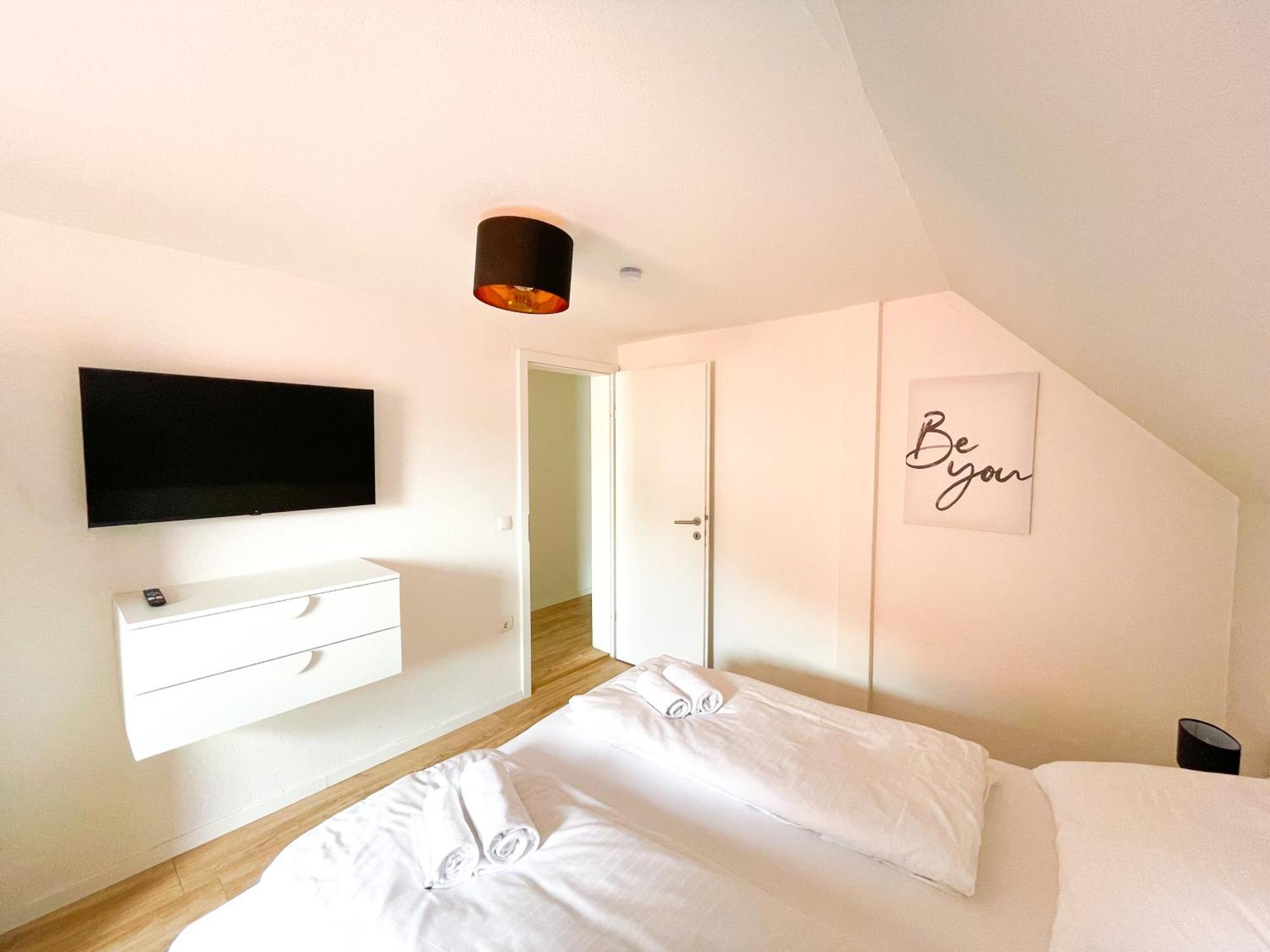 Contactless Self-Check-In - Stayhere Central City Suite 20 Graz Exteriör bild